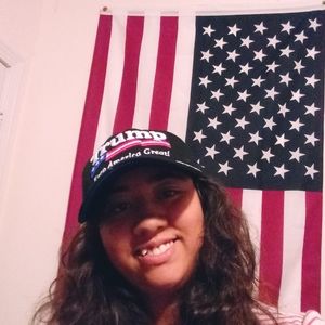 Meet your Posher, Abigail